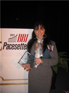 Susan Leger Ferraro receives 2011 Boston Pacesetters Award